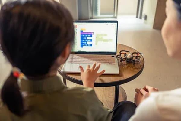 送迎不要！自宅で学べる