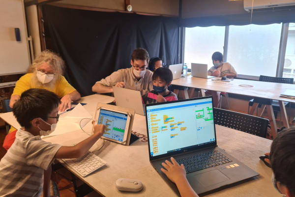 一に構築、二に理論