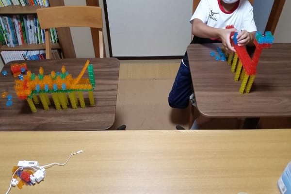 1クラス4人までの少人数制