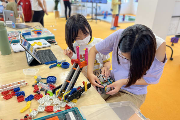 DOHSCHOOLは「作ることで学ぶ」プログラミングスクールです