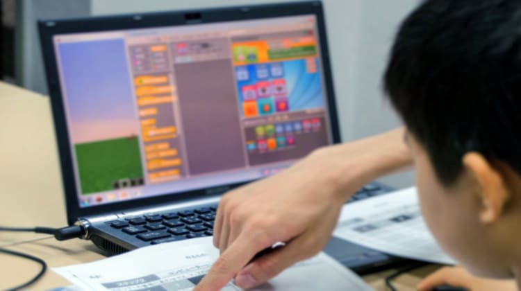 こどもプログラミング教室あるごスクール 麹町教室の口コミ 評判 料金 プログラミング教室 ロボット教室 コエテコ