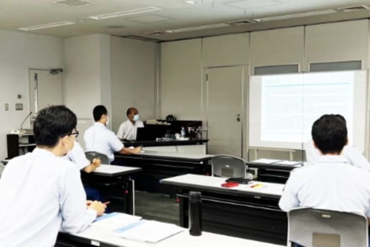出張講習座学の様子