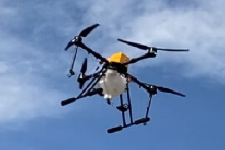 ドローン農薬散布のスキルを身につけ...