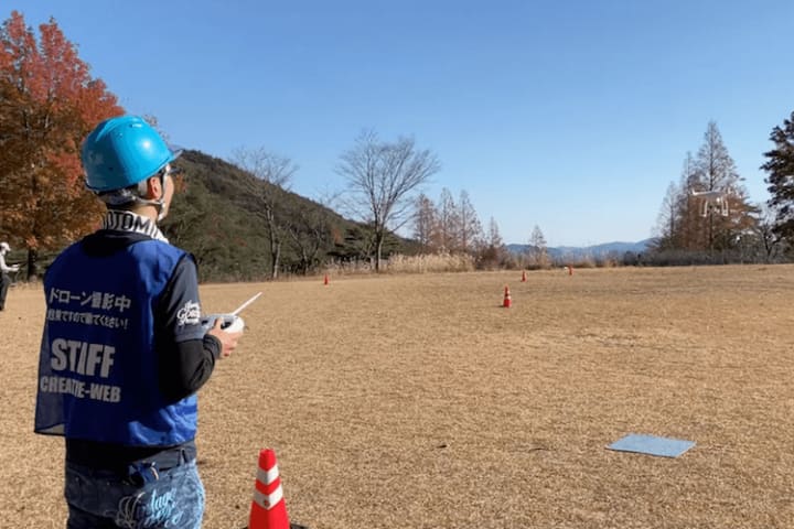 クリエイティブウェブドローンスクール