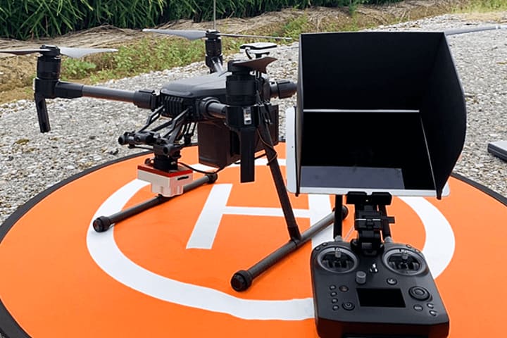 ドローン農業　使用機体