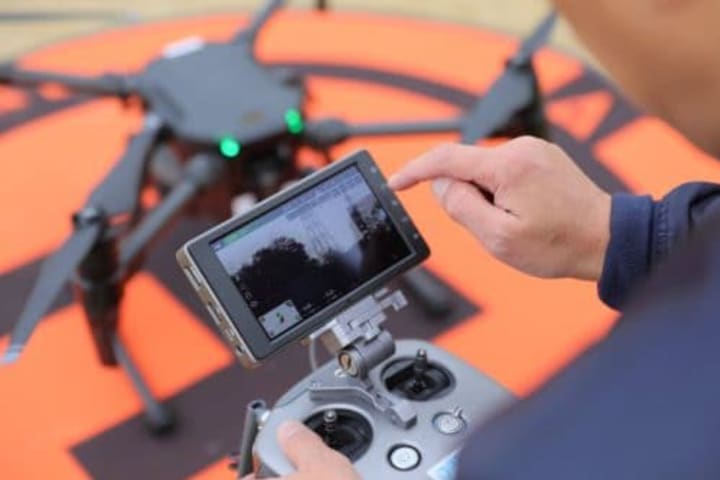 DRONEフライトオペレーター A...