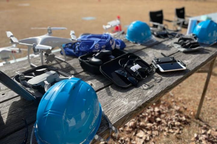 ヘルメットやゼッケン