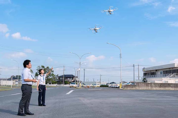全天候型 屋内ドローン講習