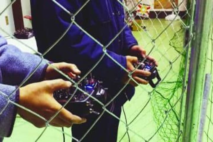 ドローン操縦風景