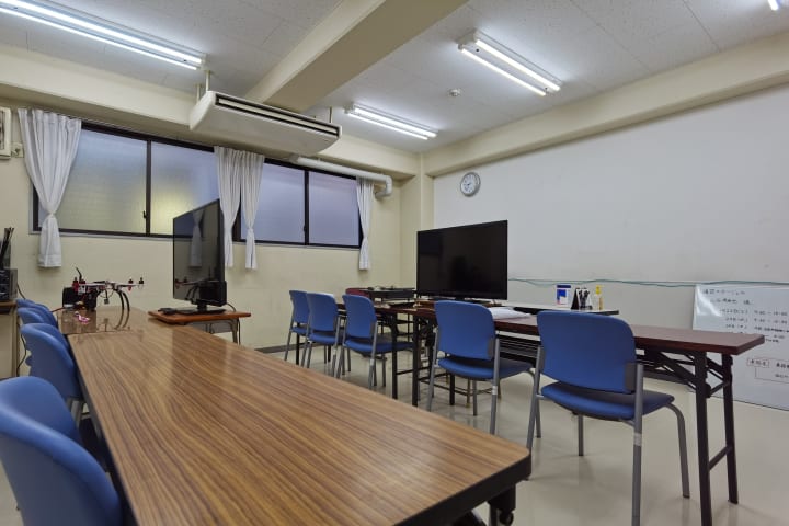 板橋　座学に使用する会議室