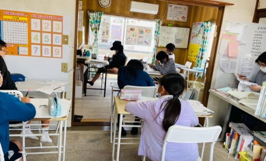 学研泉小前教室の画像