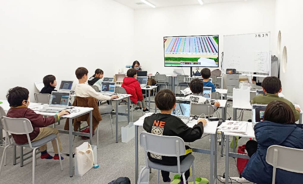 テテ名谷校の画像