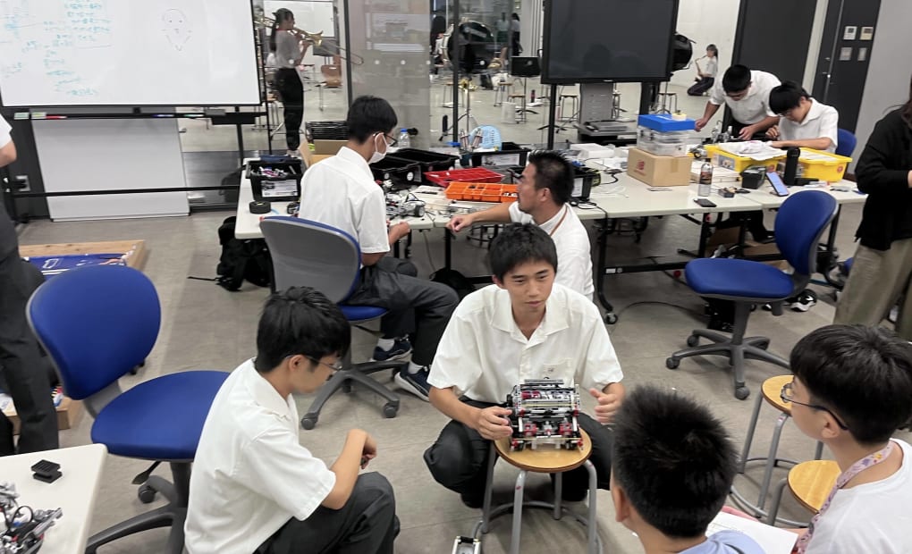 Dot.laboロボ団長久手校の画像