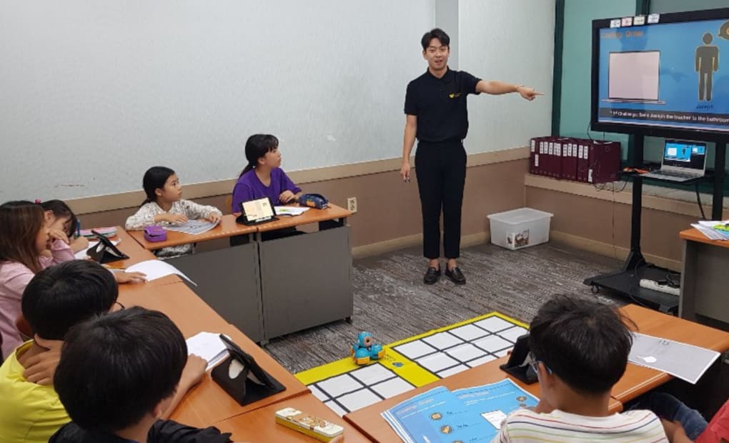 ワンダーコード 茅野駅前校の画像
