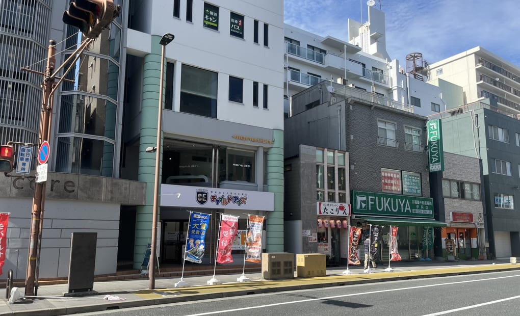 CE阪急伊丹駅前の画像