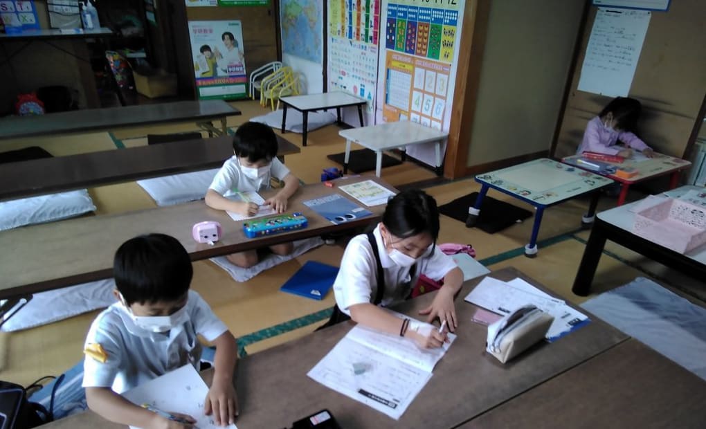 学研坂之上東中教室の画像