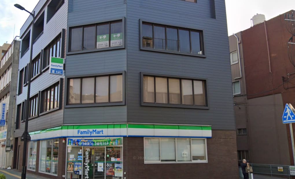 シャハルのプログラミングスクールの画像