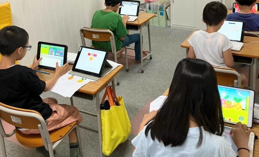 プログラミング教育 HALLO チャイルド・アイズ 中延校の画像