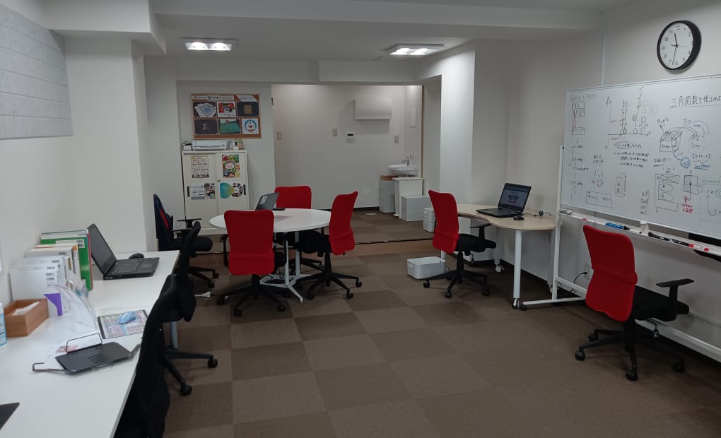 iTeen 六町校の画像