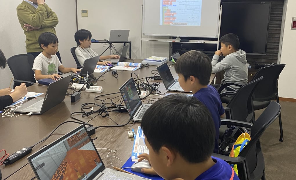 夙川グリーンタウン コワクラ校 (にしのみやCoworkingコワクラ併設)の画像