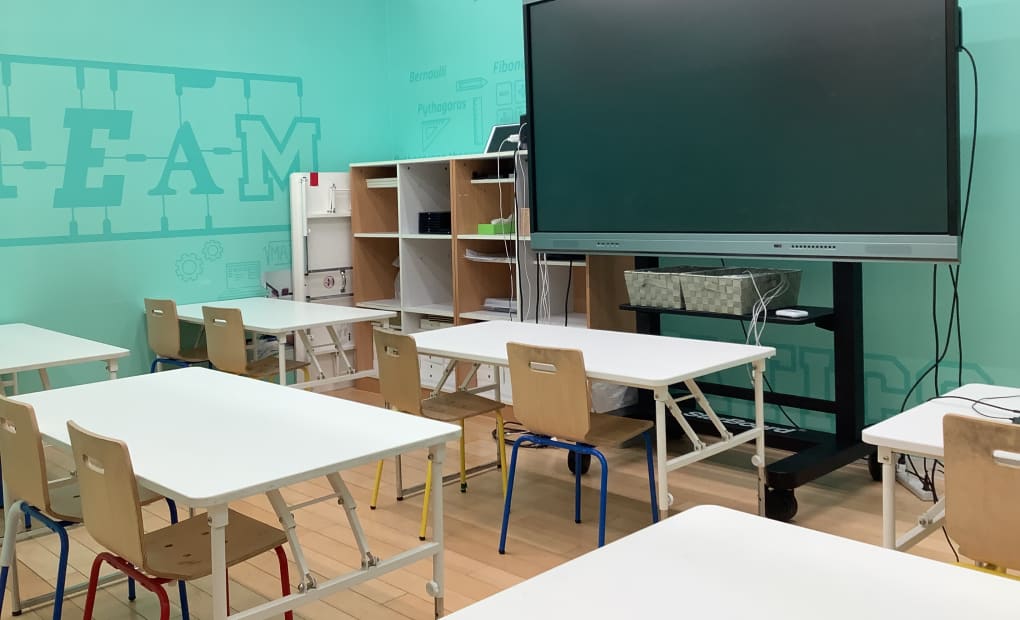 プログラミング教育 HALLO キッズデュオ 有明ガーデン校の画像