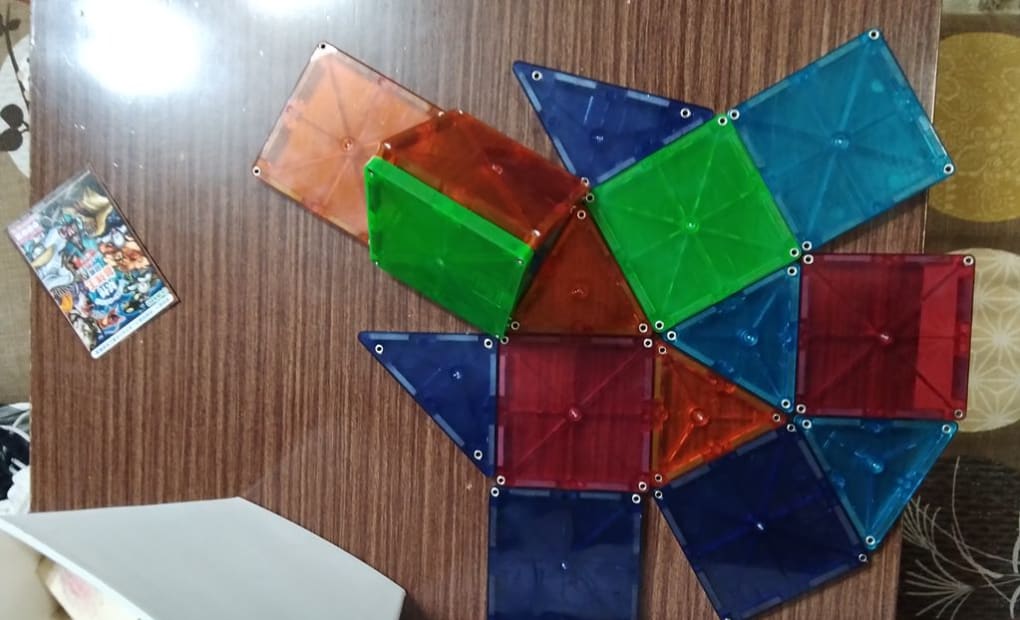 学研里分虹色教室の画像