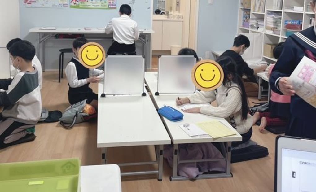 学研三条教室の画像