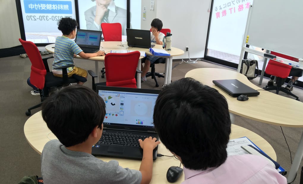 iTeen 姪浜校 地域のこどもたちのためのプログラミング教室の画像