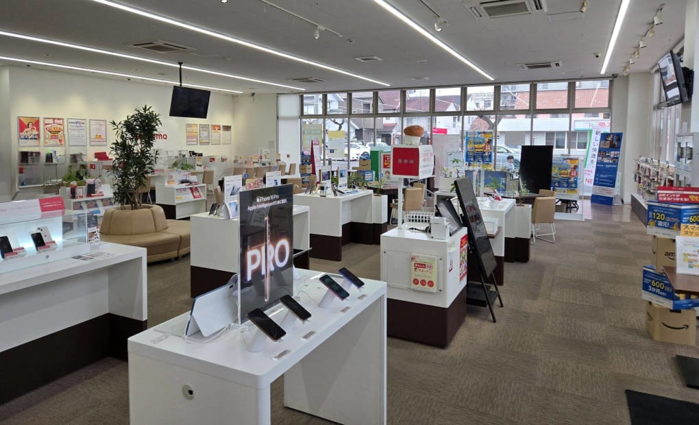 プログラミング教育 HALLO ドコモショップ 福山みどり町店の画像