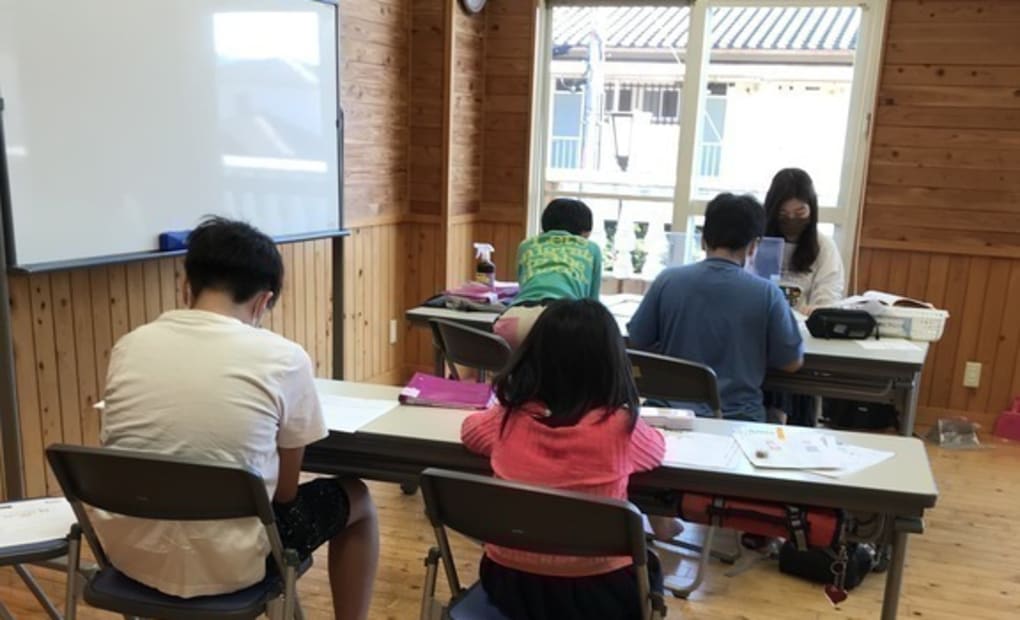 学研自由の森亀川教室の画像