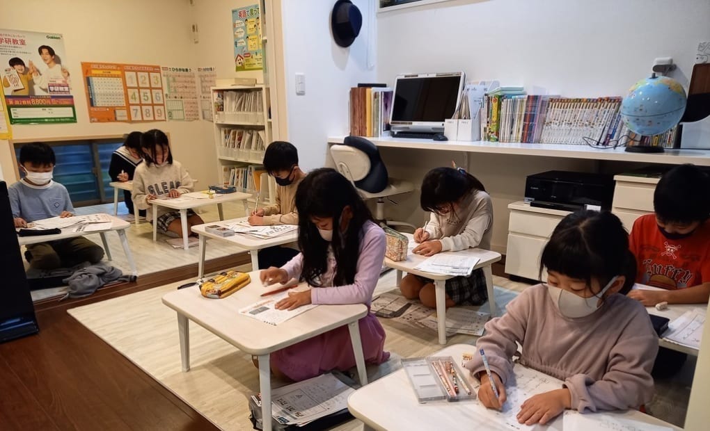 学研一屋町教室の画像