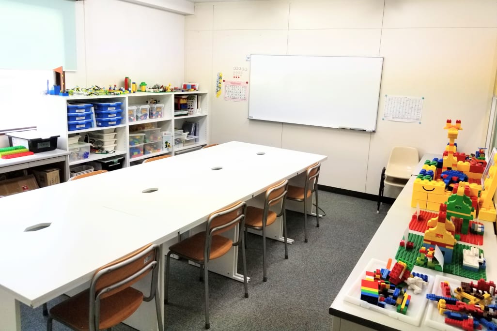 教室の様子（新百合ヶ丘教室）。学習意欲を高める楽しい授業を展開します。