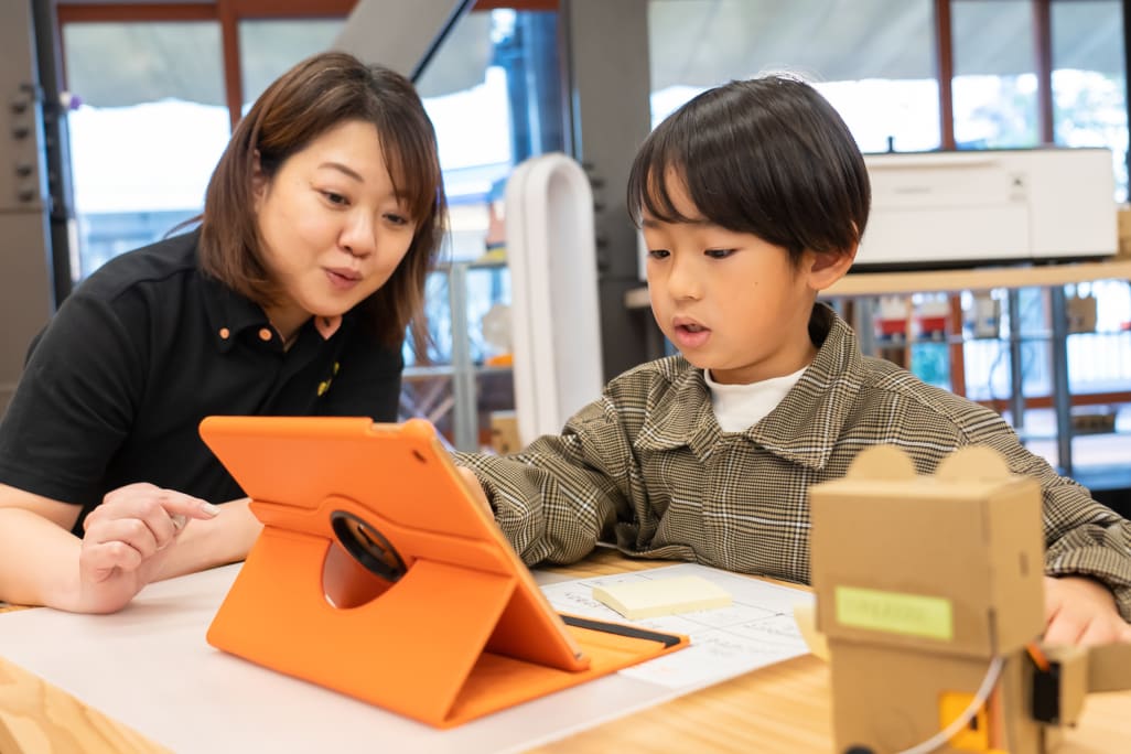 プログラミング初心者でも楽しめます