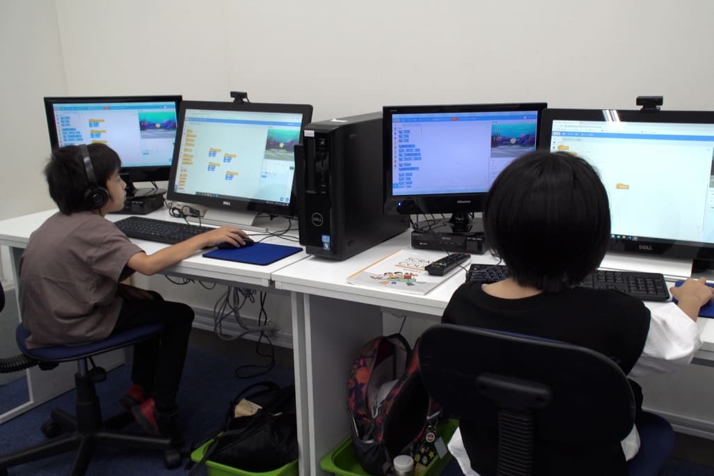 分からないところはいつでも質問できます。