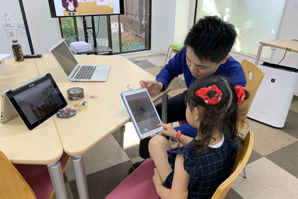 自分で考えるように導きます