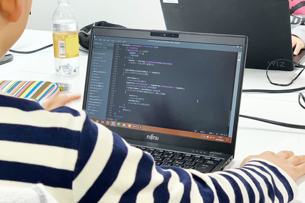 プログラミング言語も基礎から学べる