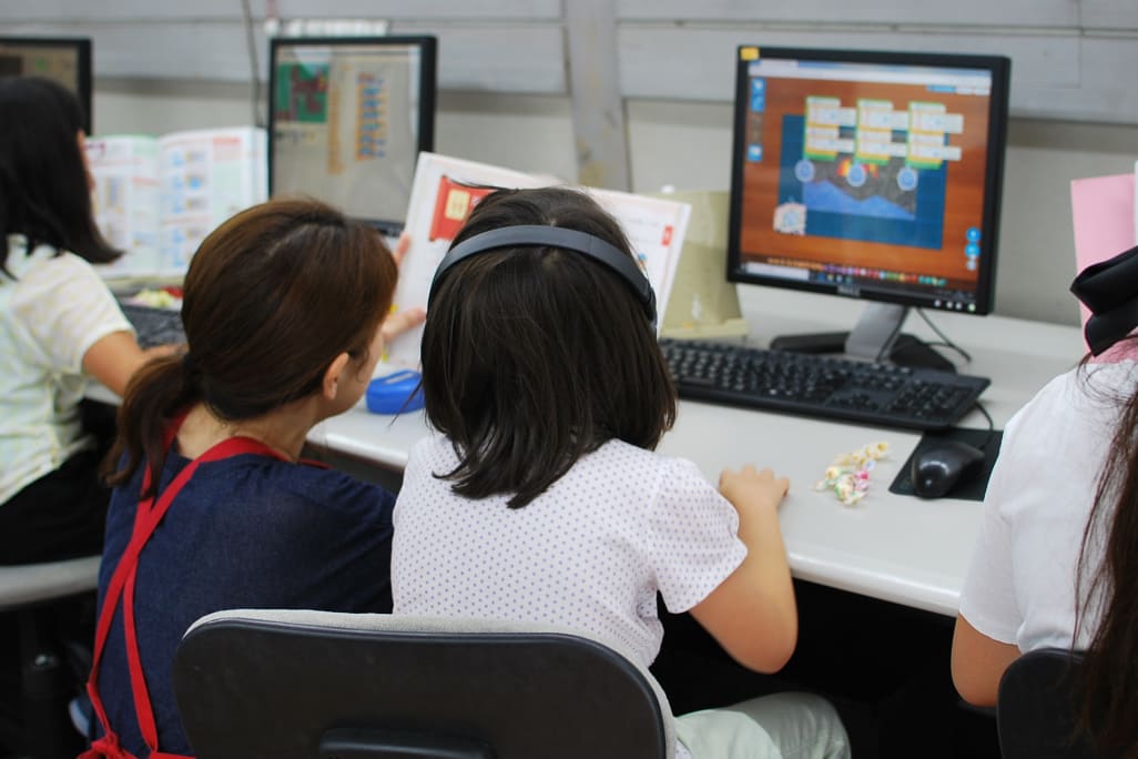 ピンポンボタン押せば先生きてくれます。