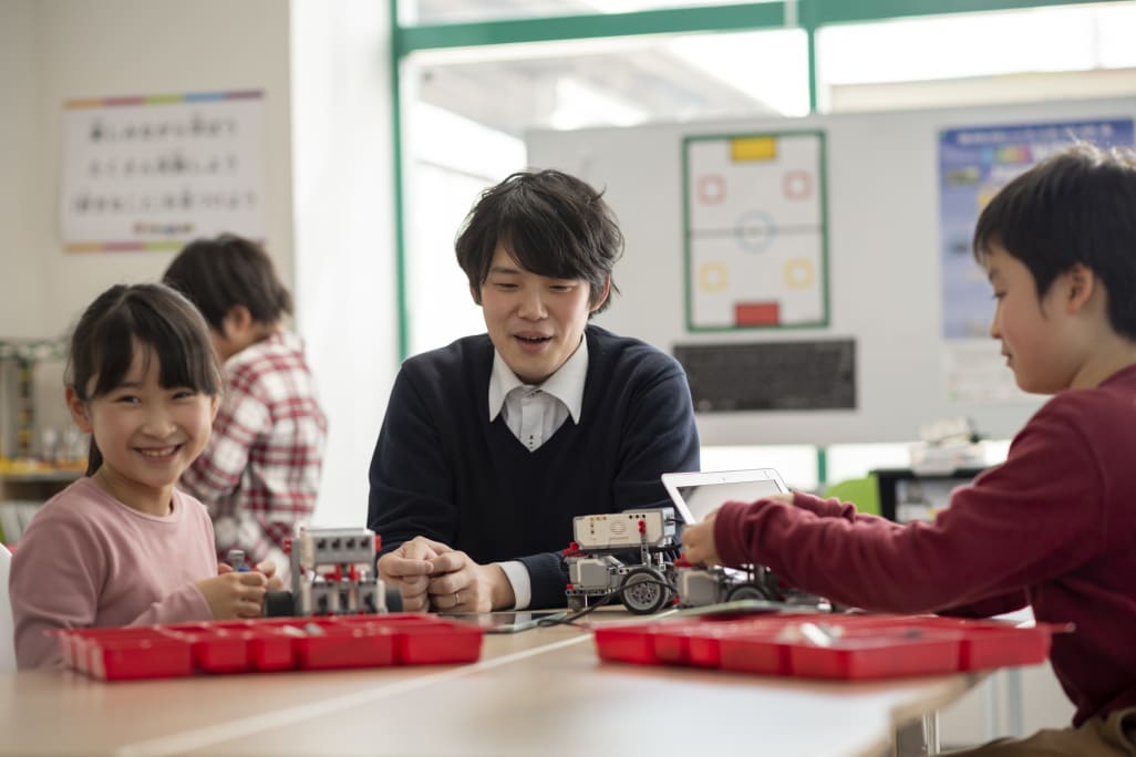 何もないところから、自分たちの作りたいものを考えて作り上げます（撮影：2021年1月）