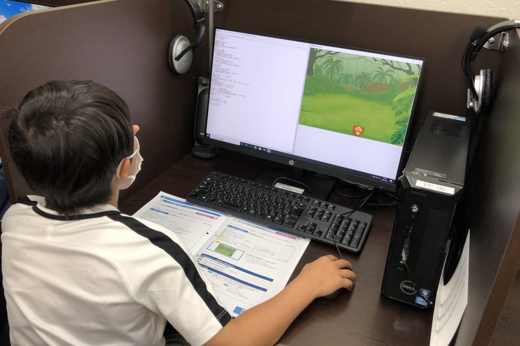 【プレミドルコース】人気の言語・Pythonを使って、ゲームをプログラミング！　小学生から、本格的なプログラミング言語を学ぶことができます。