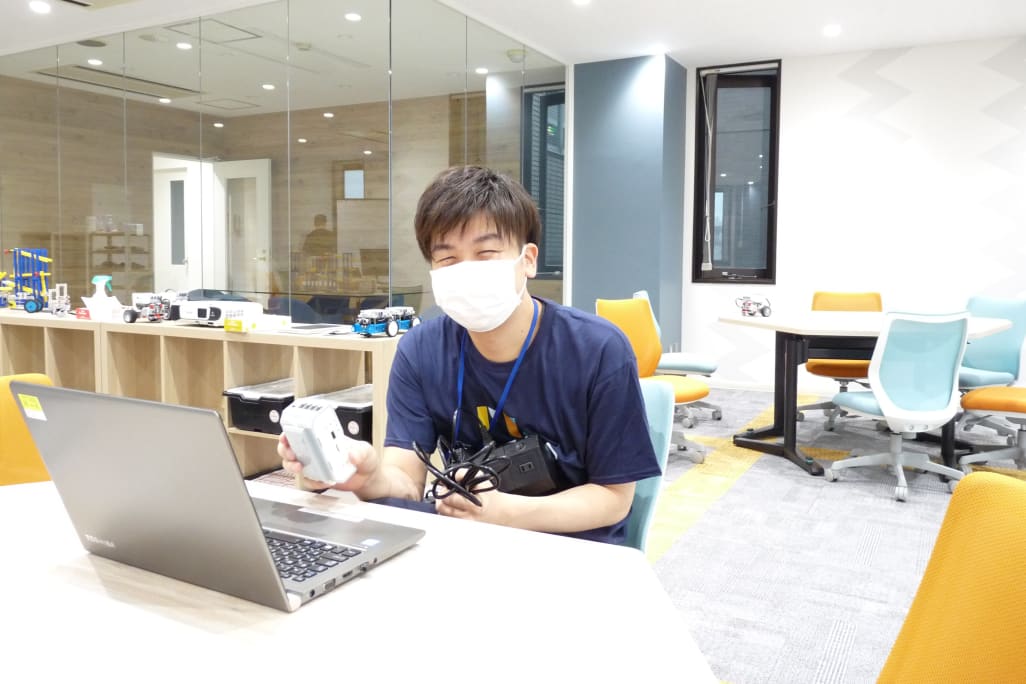 スクールマネージャの楠田です。体験会でお待ちしています！