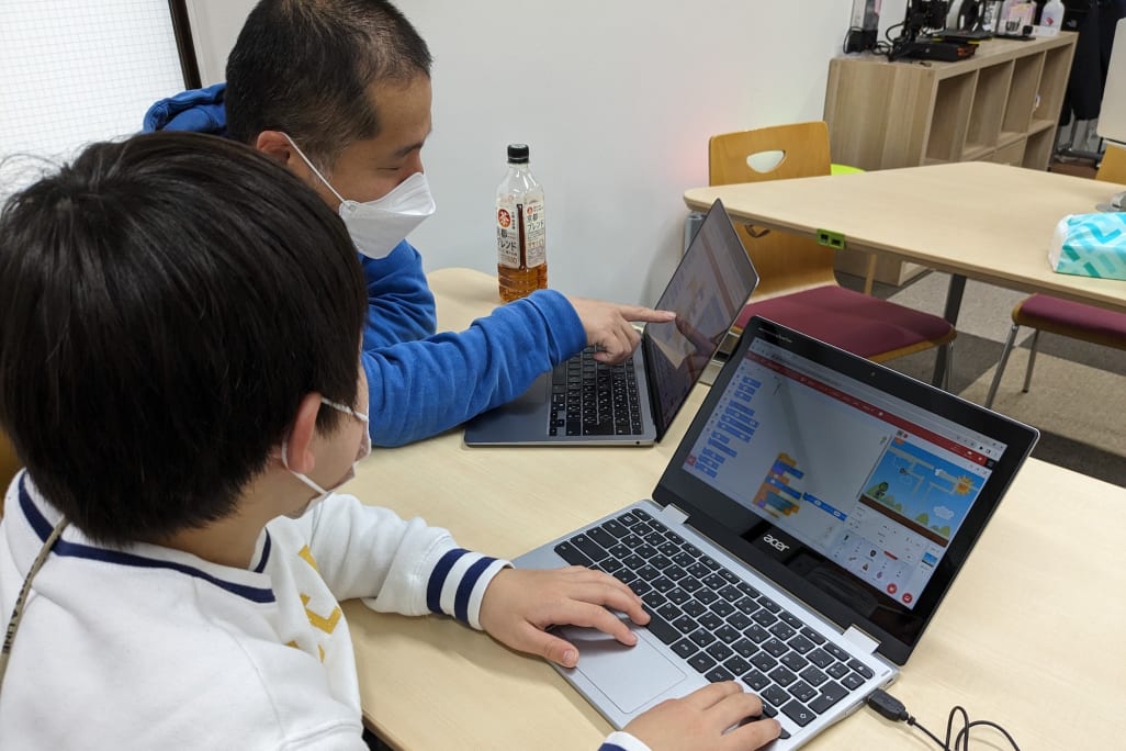 同じ目線で楽しみながら学びます