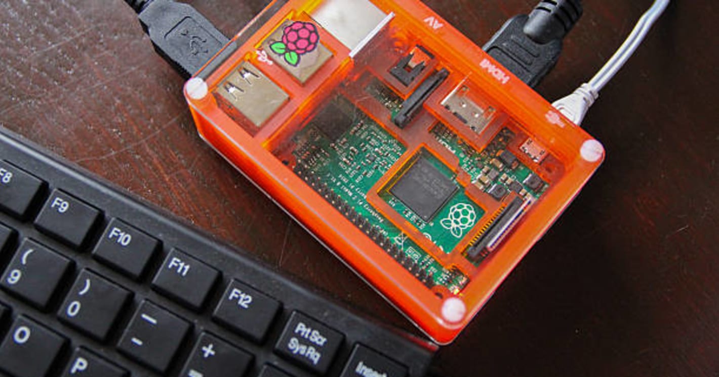 Raspberry Pi（ラズベリーパイ）とは？手軽にIoTが始められるマイクロコンピュータ