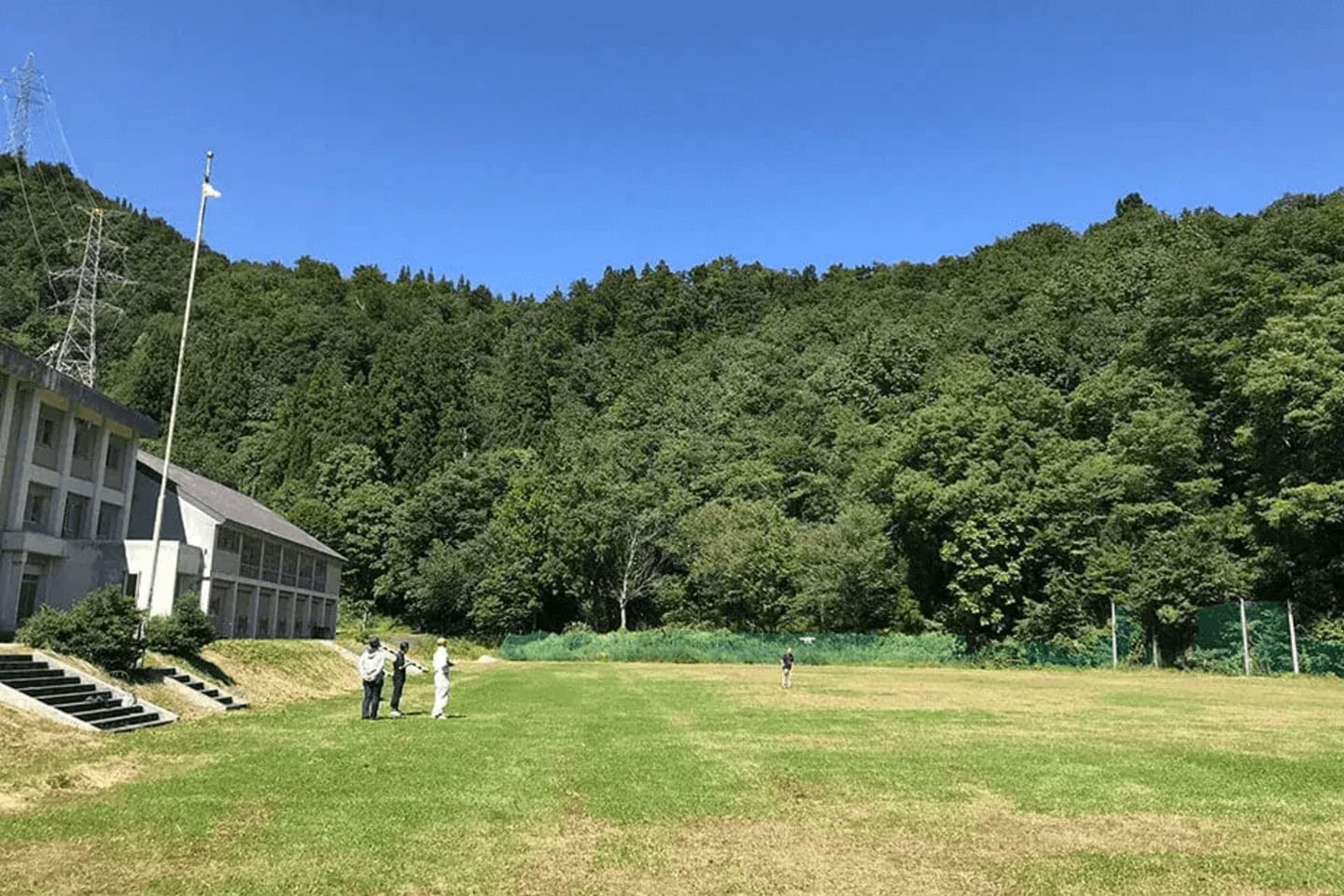 越後屋ドローンスクール 新潟湯沢校