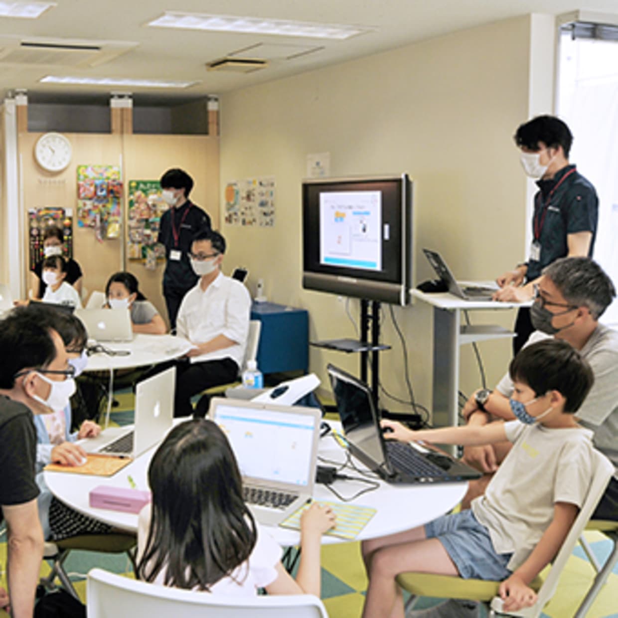 基本学習のあとはみんなで課題にチャレンジしよう！