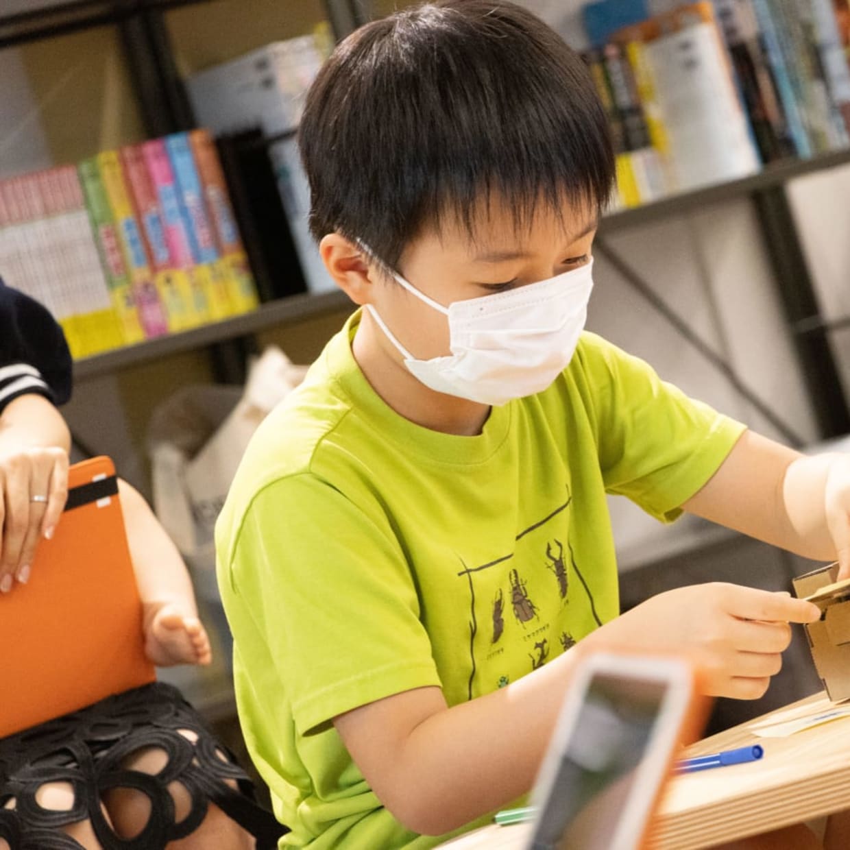 YL21EJ7jusCzf_H7EqKFuA