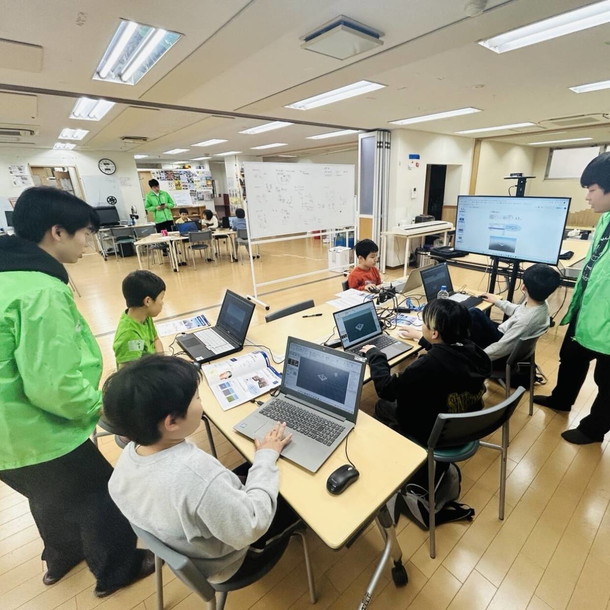 コンピュータサイエンス体験＠キンダリーインターナショナル