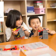 手と頭を動かしてイメージをカタチにします