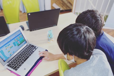 プログラミングコースのイメージ画像