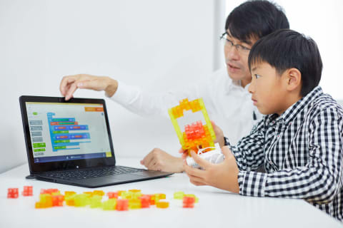 ロボットプログラミング（KOOV）のイメージ画像