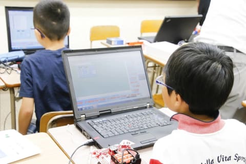 Roboticsコースのイメージ画像